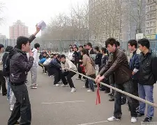 全队出勤拼尽全力，齐心协力赢得胜利成果的简单介绍
